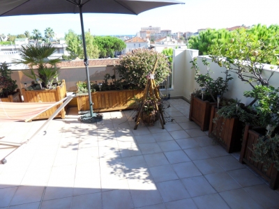 VIAGER OCCUPE GOLFE JUAN appartement 3/4 pièces